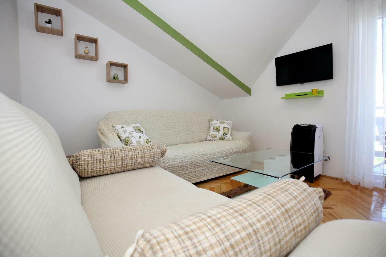 Apartments Mara Задар Екстериор снимка