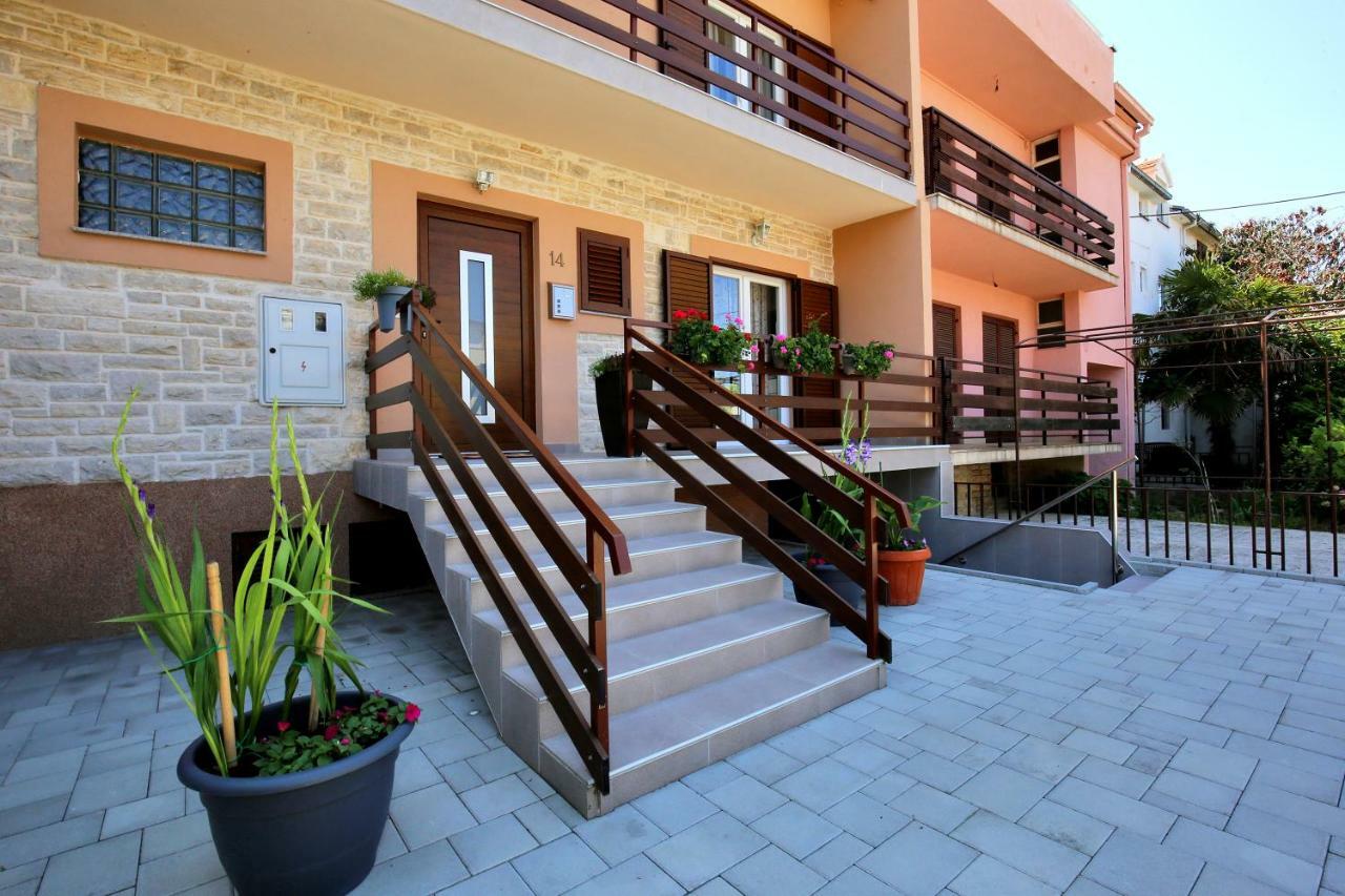 Apartments Mara Задар Екстериор снимка