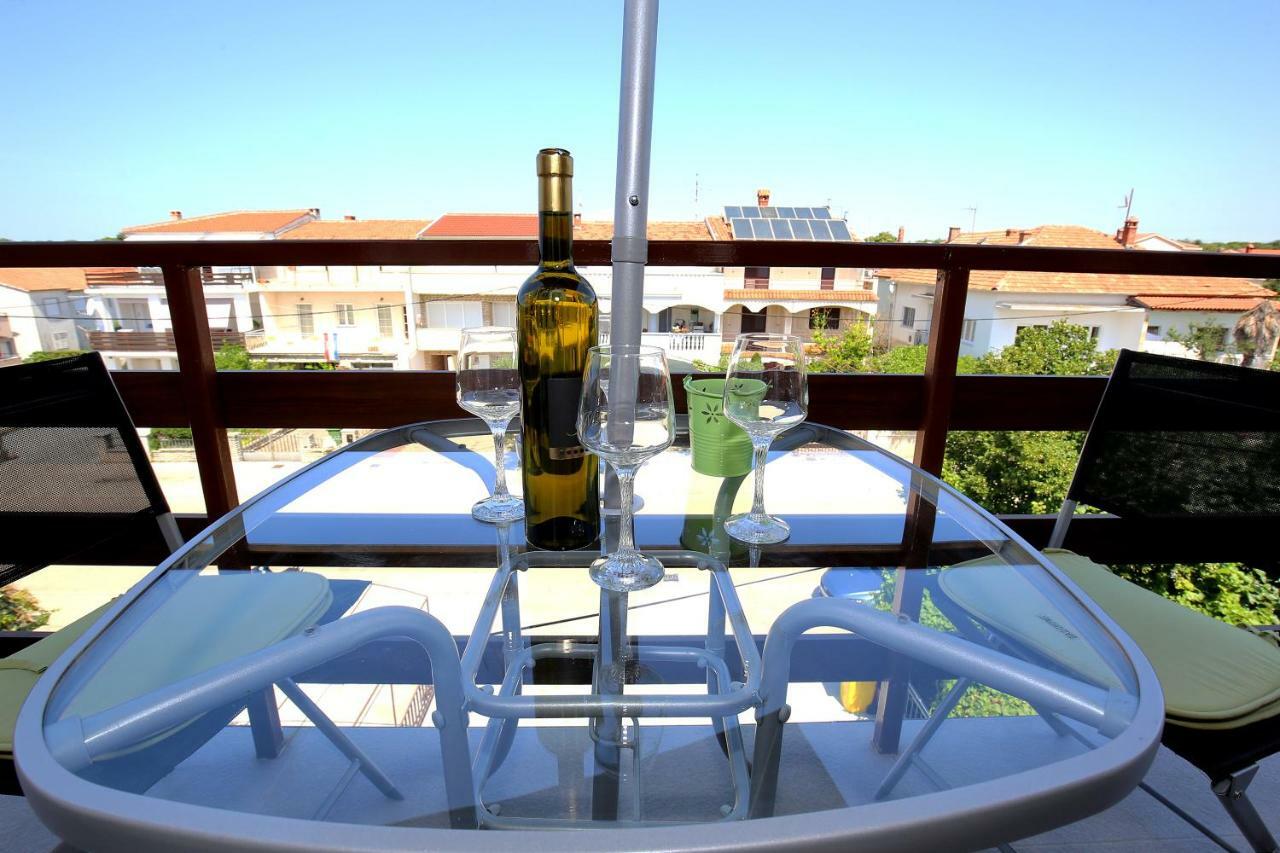 Apartments Mara Задар Екстериор снимка