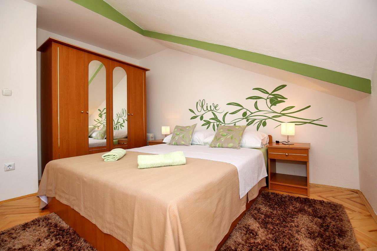 Apartments Mara Задар Екстериор снимка