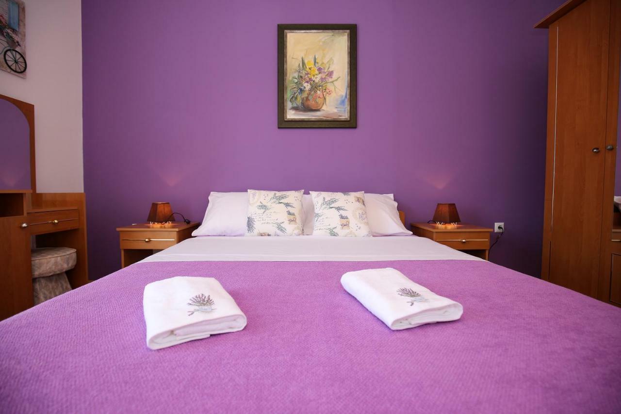 Apartments Mara Задар Екстериор снимка