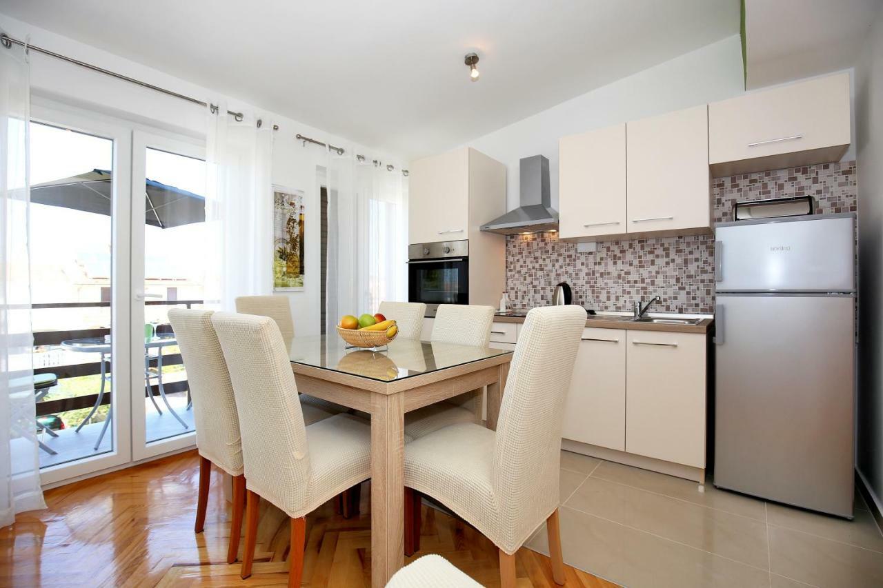 Apartments Mara Задар Екстериор снимка