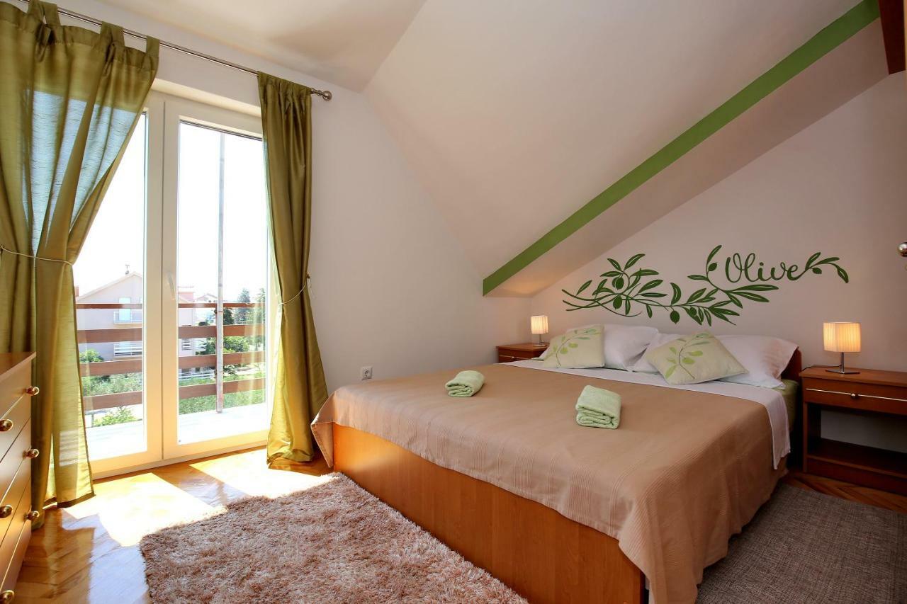 Apartments Mara Задар Екстериор снимка