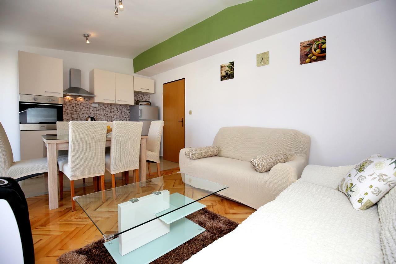 Apartments Mara Задар Екстериор снимка